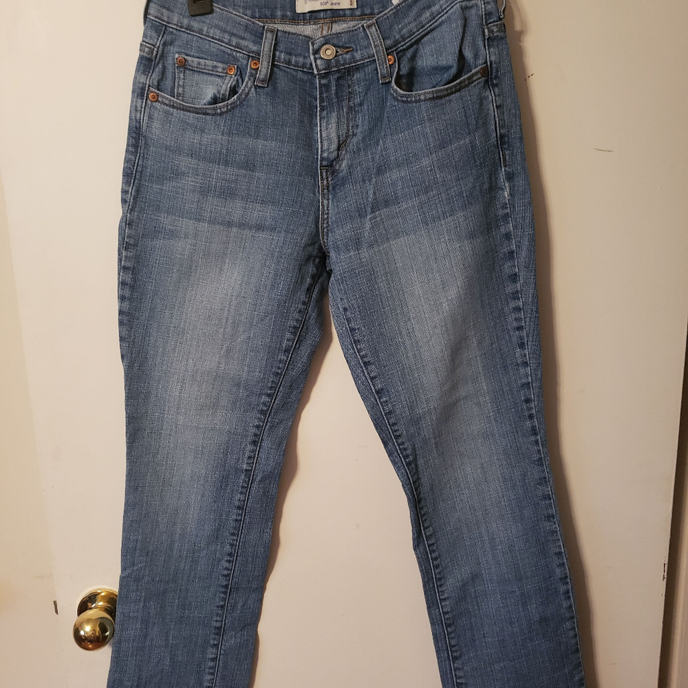 LEVI 505
